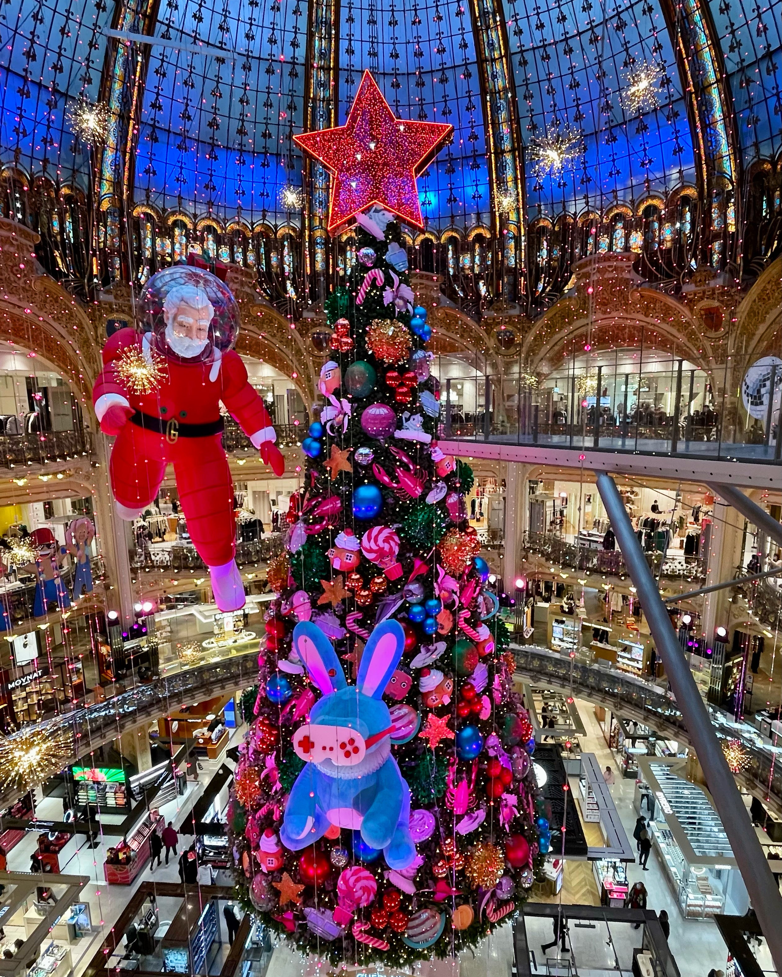 Paris Christmas Lights Tour — Right Bank | 1st & 2nd